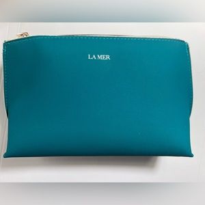 LA MER:  Cosmetic bag in teal